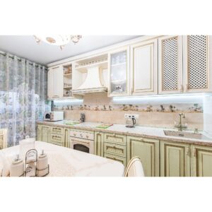Кухня из массива дерева в стиле классика Флоренция